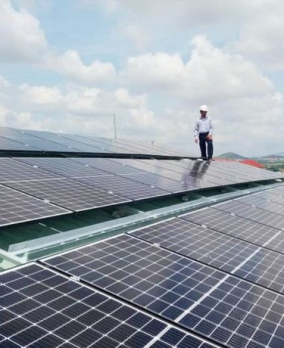 HỆ THỐNG ĐIỆN MẶT TRỜI ÁP MÁI